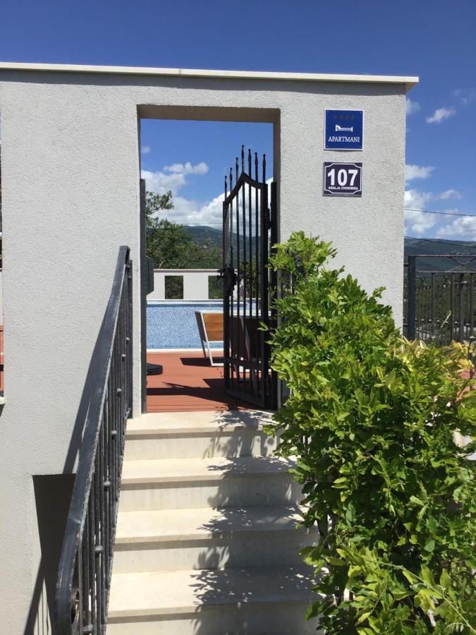 Apartments Villa Manda Novi Vinodolski Exterior foto